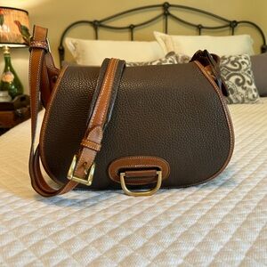 Vintage Dooney & Bourke Pre Tag Horseshoe Bag in Brown/British Tan